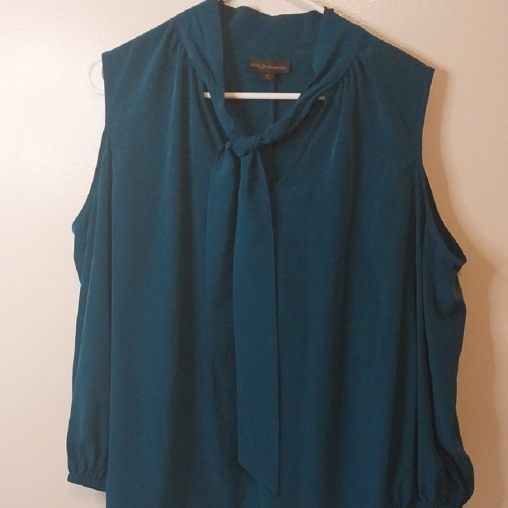 BOLD elements Teal Tie-Neck Cold Shoulder Blouse